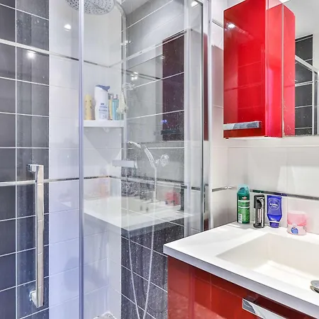 Maison Contemporaine Avec Terrasse, 6 Couchages, Centre-ville - Fr-1-877-42 Casa de Férias *